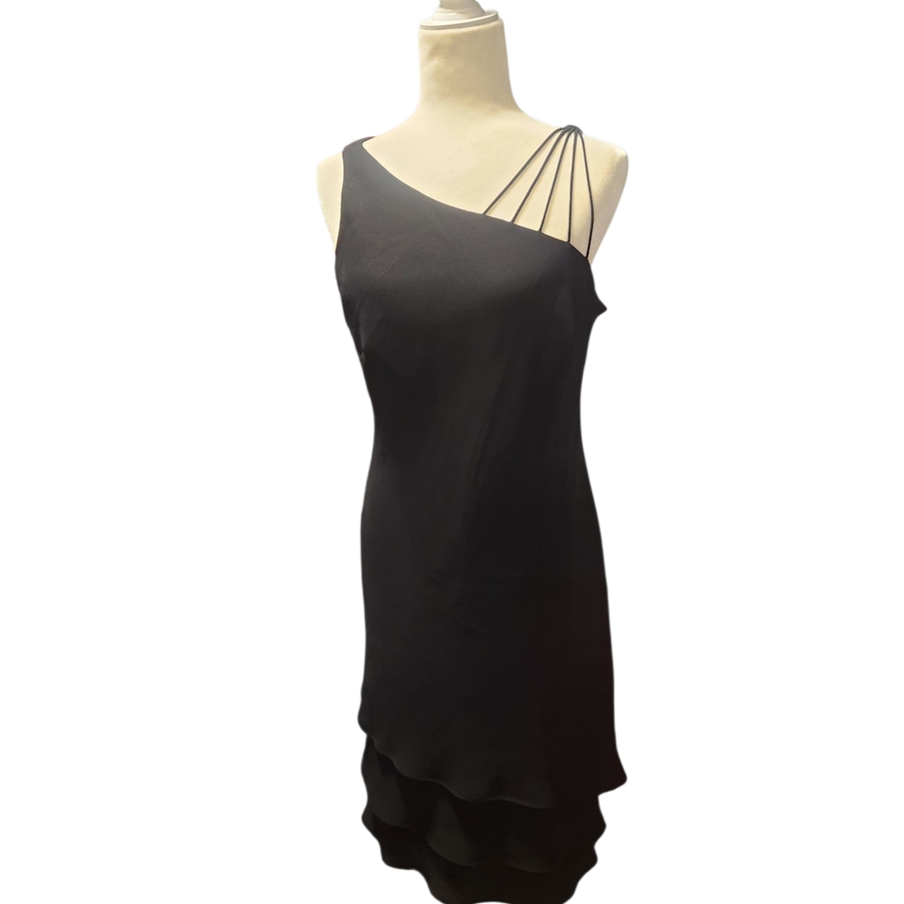 Jones Wear Elegant Black One-Shoulder Dress - Picture 2 of 6